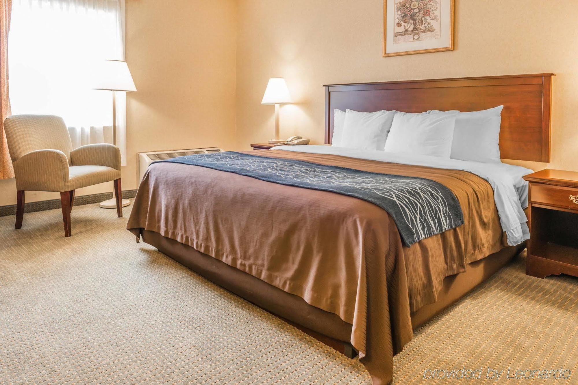 Rodeway Inn 2*